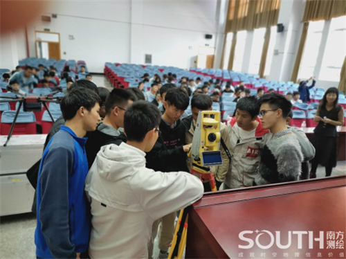 球客岛-专业足球角逐直播实时足球比分数据分析平台